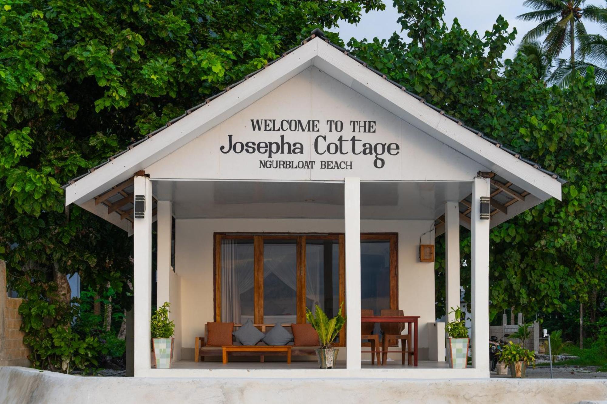 Josepha Cottage Ngurbloat Eksteriør billede